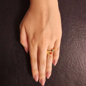 Anel Ouro 18K, Coral E Diamantes