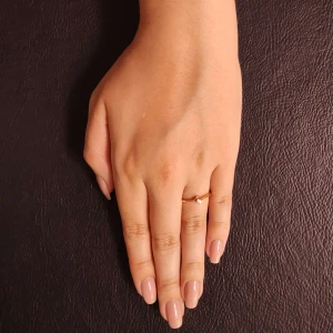 Anel Ouro 18K E Diamante Solitário