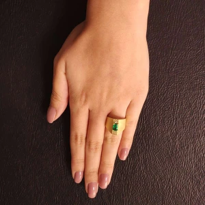 Anel Ouro 18K, Esmeralda E Diamantes
