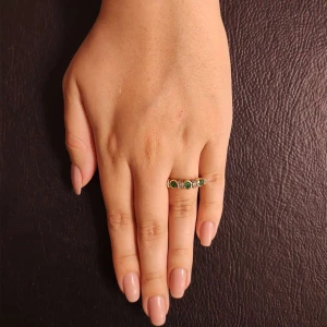 Anel Ouro 18K, Esmeraldas E Diamantes Anel Ouro 18K, Esmeraldas E Diamantes