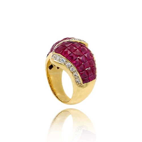 Anel Ouro 18K, Rubis E Diamantes