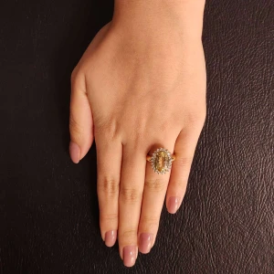 Anel Ouro 18K, Topázio E Diamantes
