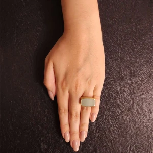 Anel Ouro 18K e Quartzo