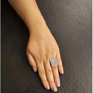 Anel Ouro Branco 18K E Diamantes