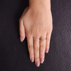 Anel Ouro Branco E Diamante Solitário