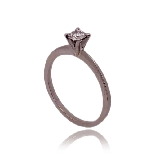 Anel Ouro Branco E Diamante Solitário