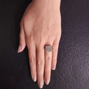 Anel Ouro Branco E Diamantes