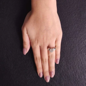 Anel Ouro Branco E Diamantes
