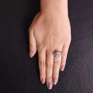 Anel Ouro Branco E Diamantes