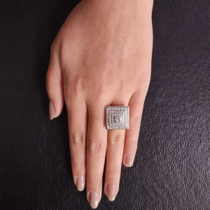 Anel Ouro Branco E Diamantes