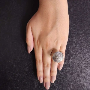 Anel Ouro Branco E Diamantes