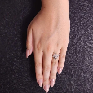 Anel Ouro Branco E Diamantes