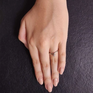 Anel Ouro Branco E Diamantes