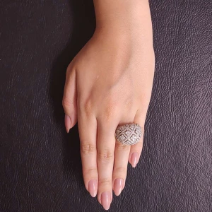 Anel Ouro Branco E Diamantes