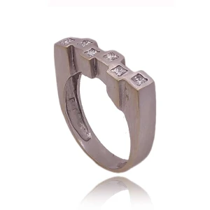 Anel Ouro Branco E Diamantes