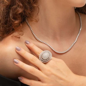 Anel Ouro Branco E Diamantes