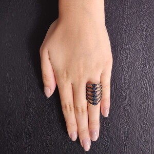 Anel Ouro Branco Ródio Negro E Safiras