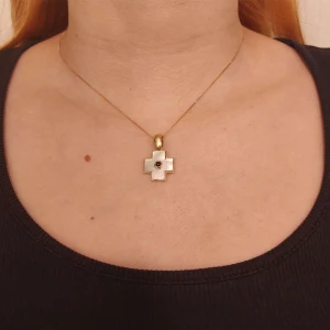 Pingente Ouro 18K, Madrepérola e Safira