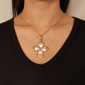 Pingente Ouro 18K, Madrepérolas E Diamante Pingente Ouro 18K, Madrepérolas E Diamante