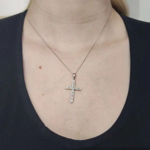 Pingente Ouro Branco E Diamantes