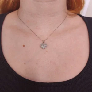 Pingente Ouro Branco E Diamantes