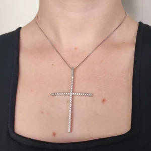 Pingente Ouro Branco E Diamantes