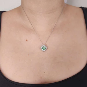 Pingente Ouro Branco, Esmerdaldas E Diamantes